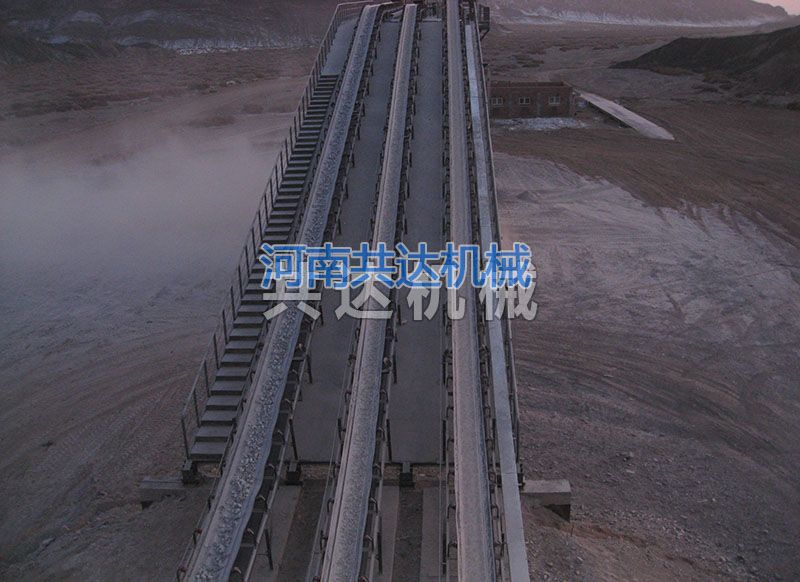 公司承建的礦石破碎、篩分、輸送生產(chǎn)線